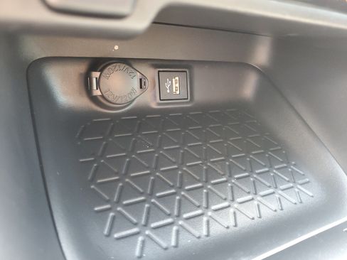 Used 2025 Toyota RAV4 LE FWD image 22