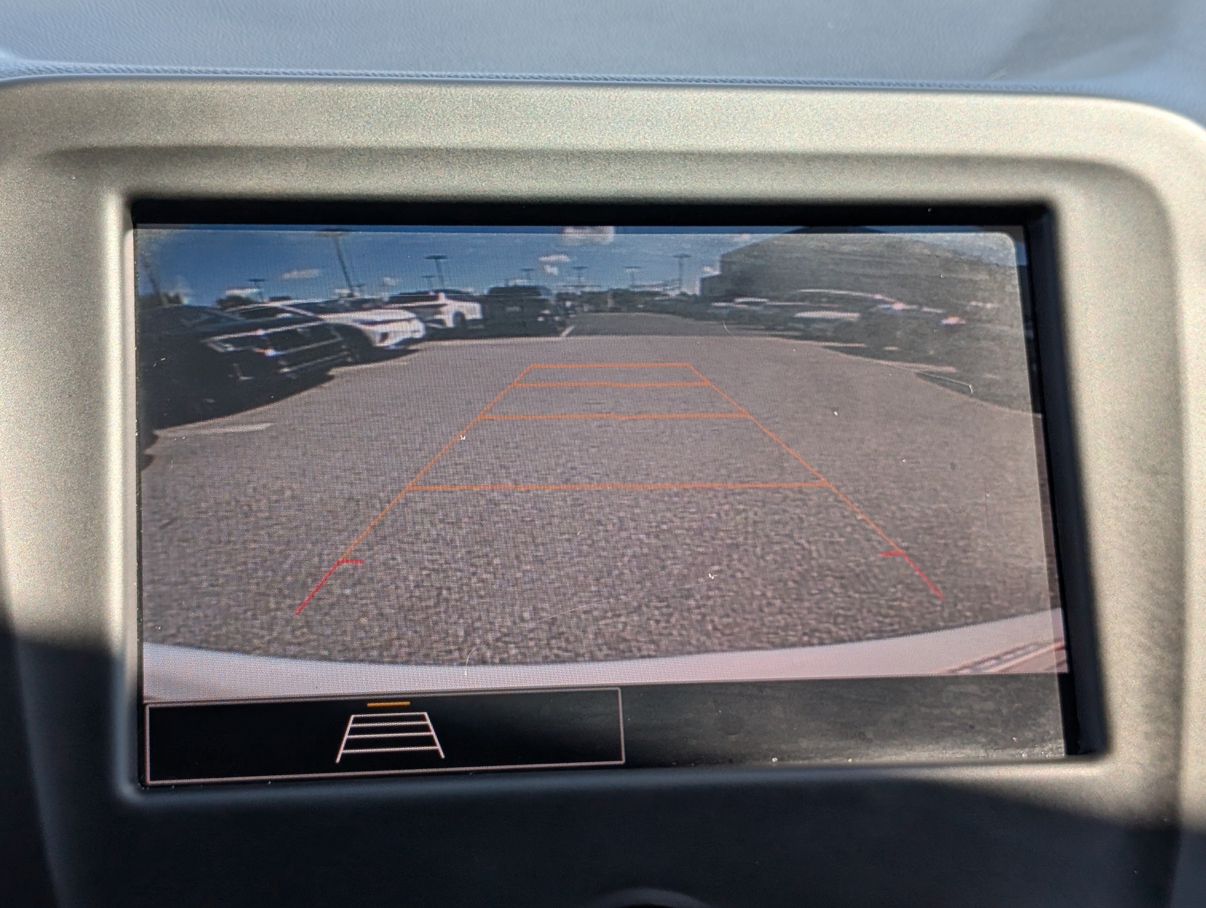 Used 2022 Chevrolet Equinox LT FWD image 28