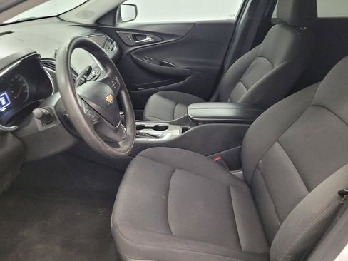 Used 2020 Chevrolet Malibu LT FWD image 17