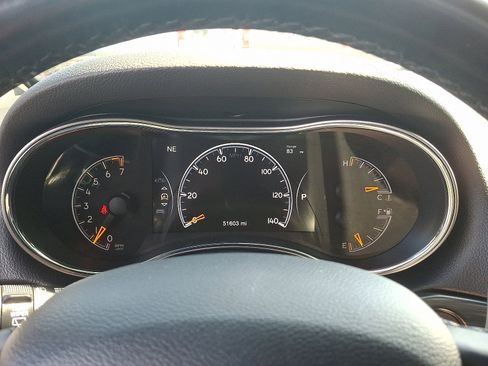 Used 2019 Jeep Grand Cherokee Limited X image 25