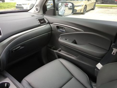 New 2026 Honda Ridgeline RTL image 16