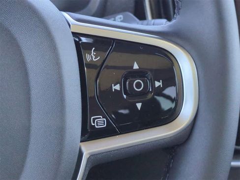 New 2026 Volvo XC90 B6 Ultra image 24