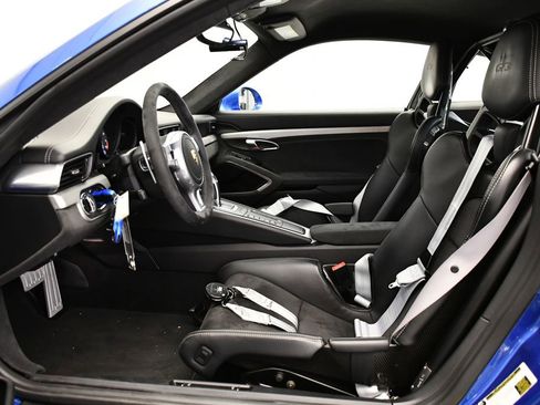 Used 2015 Porsche 911 GT3 image 32