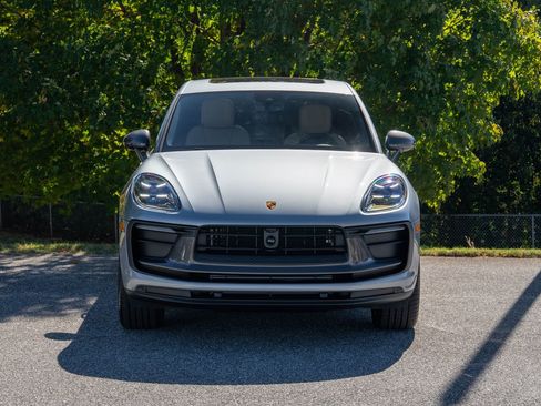 New 2026 Porsche Macan Turbo image 10