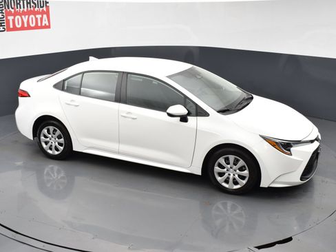Used 2024 Toyota Corolla LE FWD image 20
