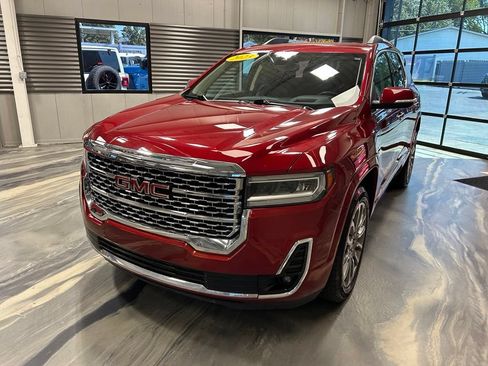 Used 2023 GMC Acadia Denali FWD image 3