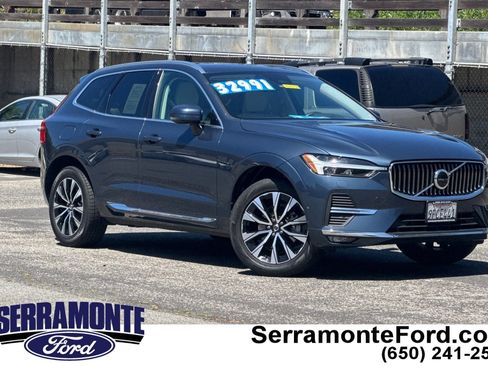 Used 2023 Volvo XC60 B5 Plus AWD/4WD image 1