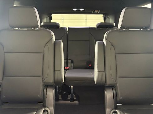 Used 2022 Chevrolet Tahoe Z71 AWD/4WD image 42