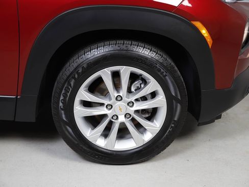 Used 2021 Chevrolet TrailBlazer LS FWD image 5