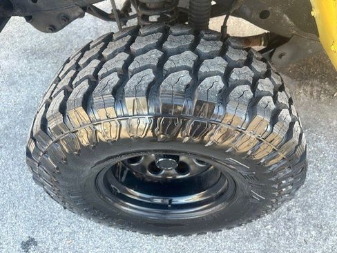 Used 2000 Jeep Wrangler Sport image 7