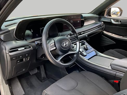 Used 2025 Hyundai Palisade Calligraphy AWD/4WD image 17