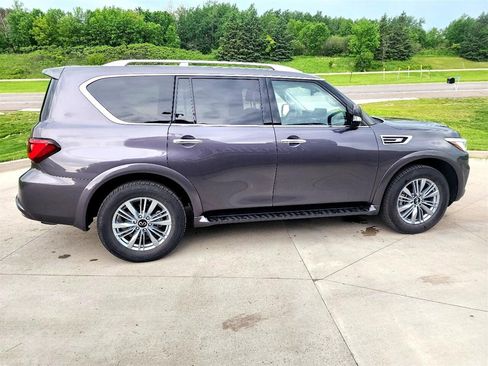 Used 2024 INFINITI QX80 Luxe image 6