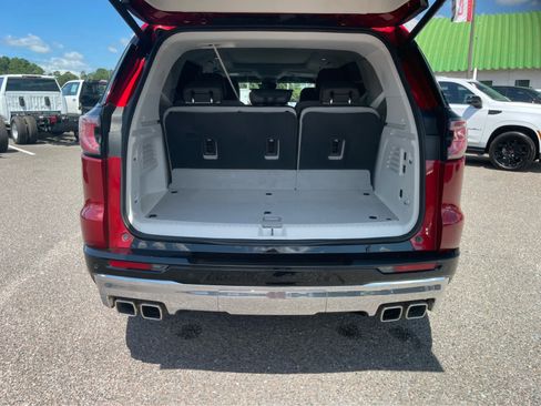 Used 2024 GMC Acadia Denali w/ Super Cruise Package FWD image 22