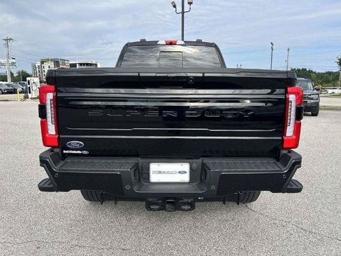 Certified 2025 Ford F250 Platinum AWD/4WD image 5