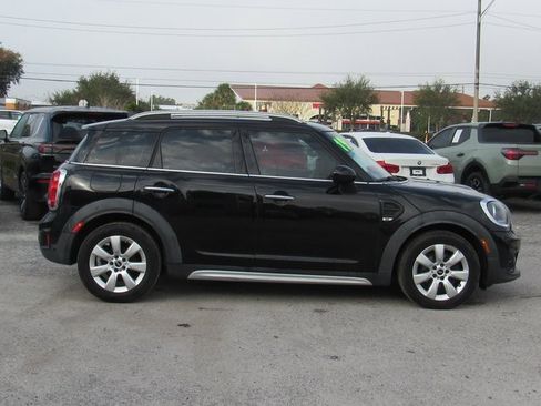 Used 2019 MINI Cooper Countryman image 3