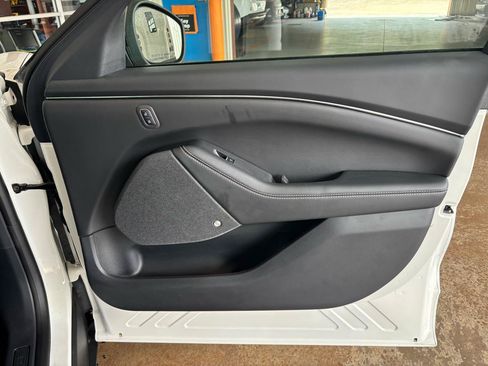Used 2025 Ford Mustang Mach-E Premium RWD image 19