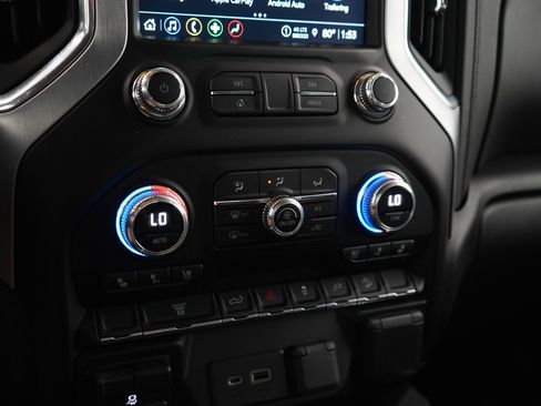 Used 2023 GMC Sierra 2500 SLT w/ SLT Convenience Package AWD/4WD image 22