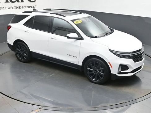 Used 2022 Chevrolet Equinox RS FWD image 48