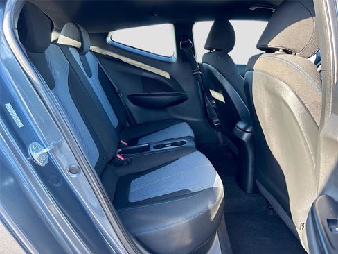 Used 2019 Hyundai Veloster 2.0 image 26