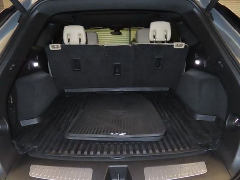Used 2019 Cadillac XT5 Luxury image 27