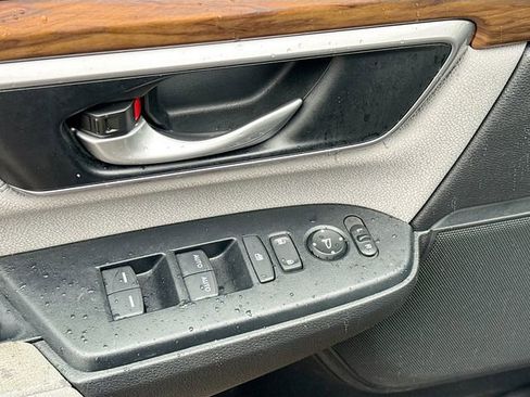 Certified 2022 Honda CR-V EX image 17
