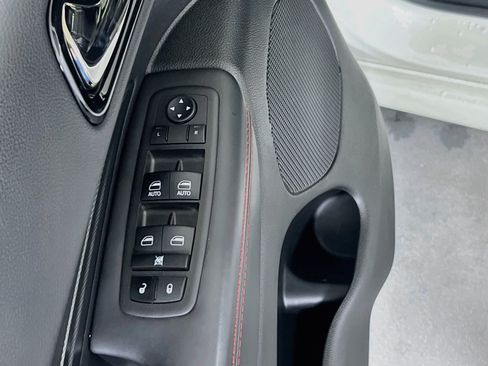 Used 2023 Dodge Durango R/T w/ Tow 'N Go Package AWD/4WD image 18