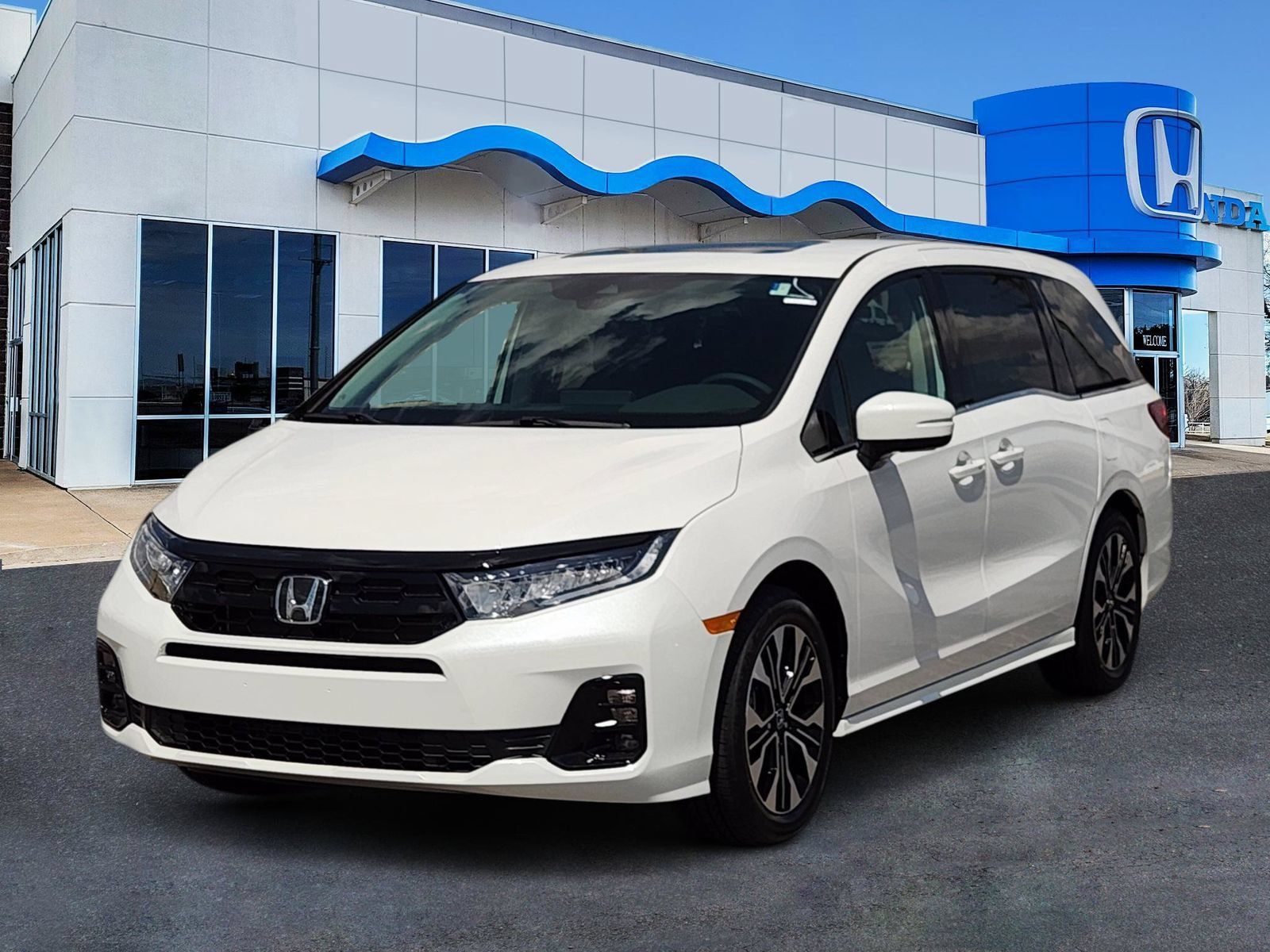 New 2026 Honda Odyssey Elite image 2