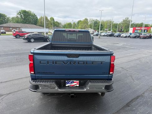 New 2026 Chevrolet Silverado 2500 LTZ w/ LTZ Premium Package AWD/4WD image 4
