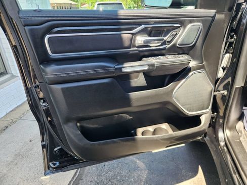 Used 2023 RAM 1500 Laramie AWD/4WD image 25