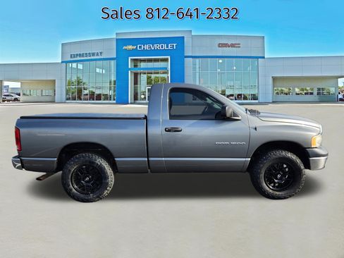 Used 2005 Dodge Ram 1500 Truck ST image 8
