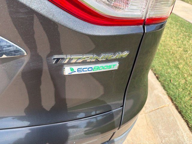 Used 2016 Ford Escape Titanium FWD image 5
