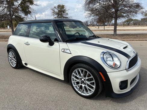 Used 2012 MINI Cooper S image 2