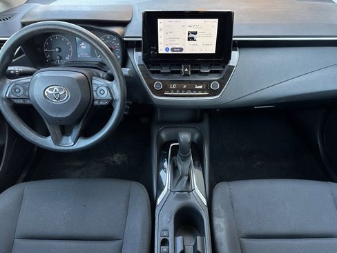 Used 2023 Toyota Corolla LE FWD image 15