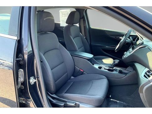 Used 2023 Chevrolet Malibu LT FWD image 28