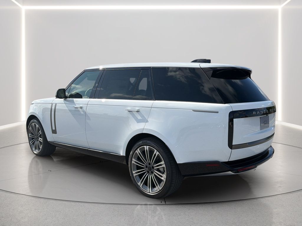 New 2026 Land Rover Range Rover Long Wheelbase SE AWD/4WD image 15