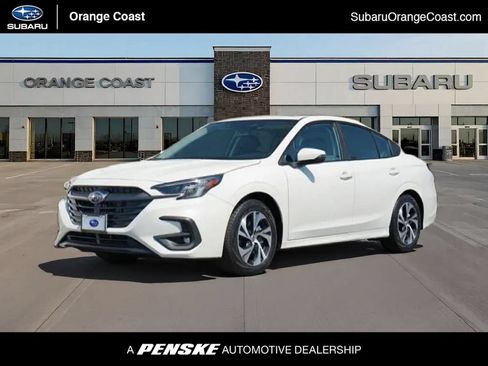 Used 2025 Subaru Legacy Premium AWD/4WD image 1