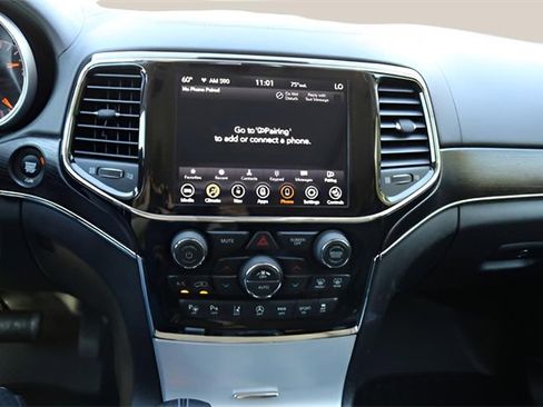 Used 2021 Jeep Grand Cherokee Summit w/ Platinum Series Group image 22