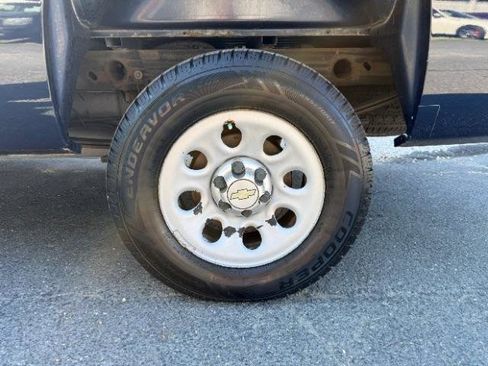 Used 2011 Chevrolet Silverado 1500 W/T RWD image 21