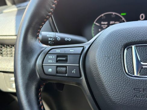 Used 2025 Honda CR-V Sport-L image 23