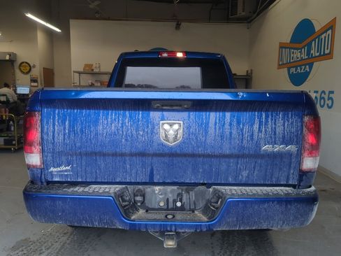 Used 2018 RAM 1500 Express w/ Express Value Package image 7