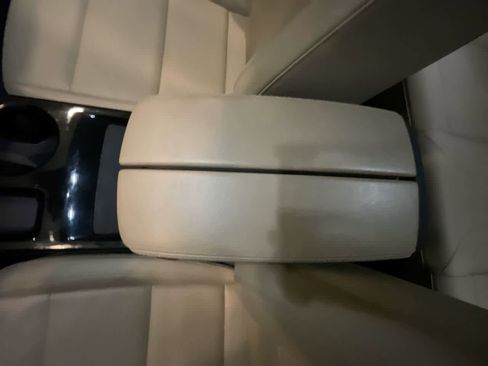 Used 2024 Buick Envision Preferred AWD/4WD image 21