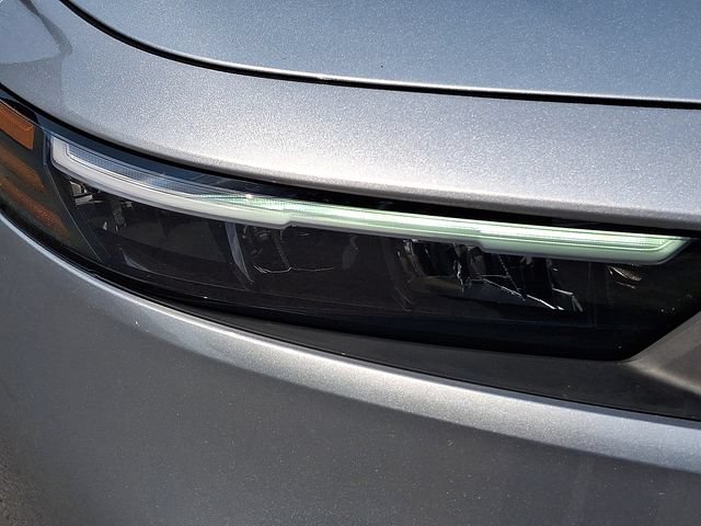 Certified 2025 Honda Accord SE image 9