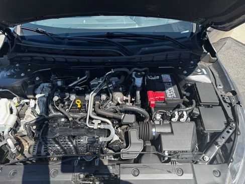 Used 2023 Nissan Altima 2.5 SL FWD image 33