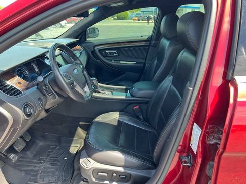 Used 2015 Ford Taurus Limited w/ Equipment Group 301A FWD image 4