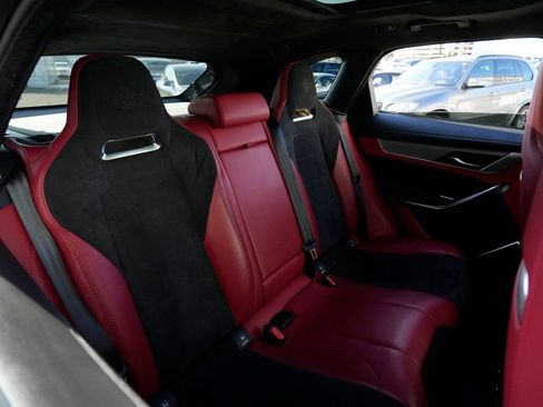 Used 2022 Jaguar F-PACE SVR image 21