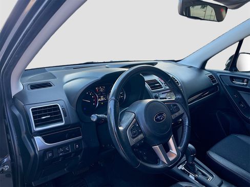 Used 2018 Subaru Forester 2.5i Premium image 9