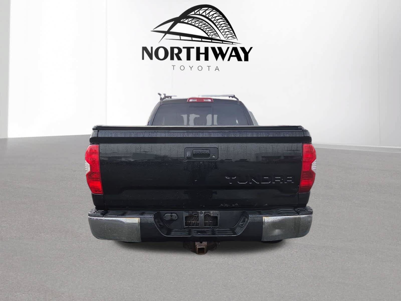 Used 2018 Toyota Tundra SR5 w/ TRD Off Road Package AWD/4WD image 4
