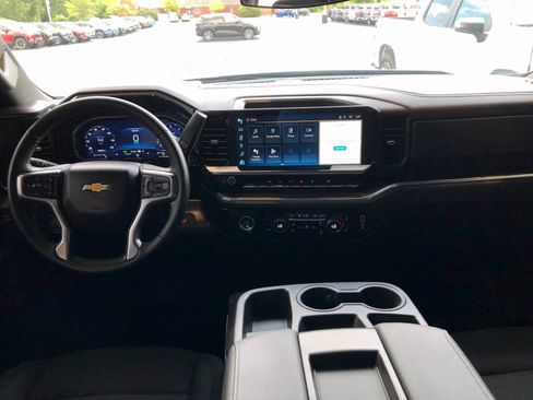 Certified 2024 Chevrolet Silverado 1500 LT image 13