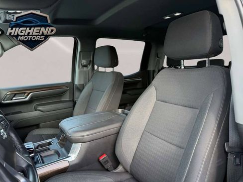 Used 2023 Chevrolet Silverado 1500 LT Trail Boss w/ Protection Package image 16