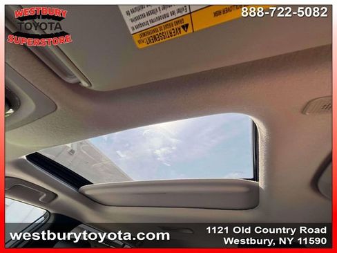 Used 2024 Toyota Corolla Cross XLE w/ Convenience Package image 36